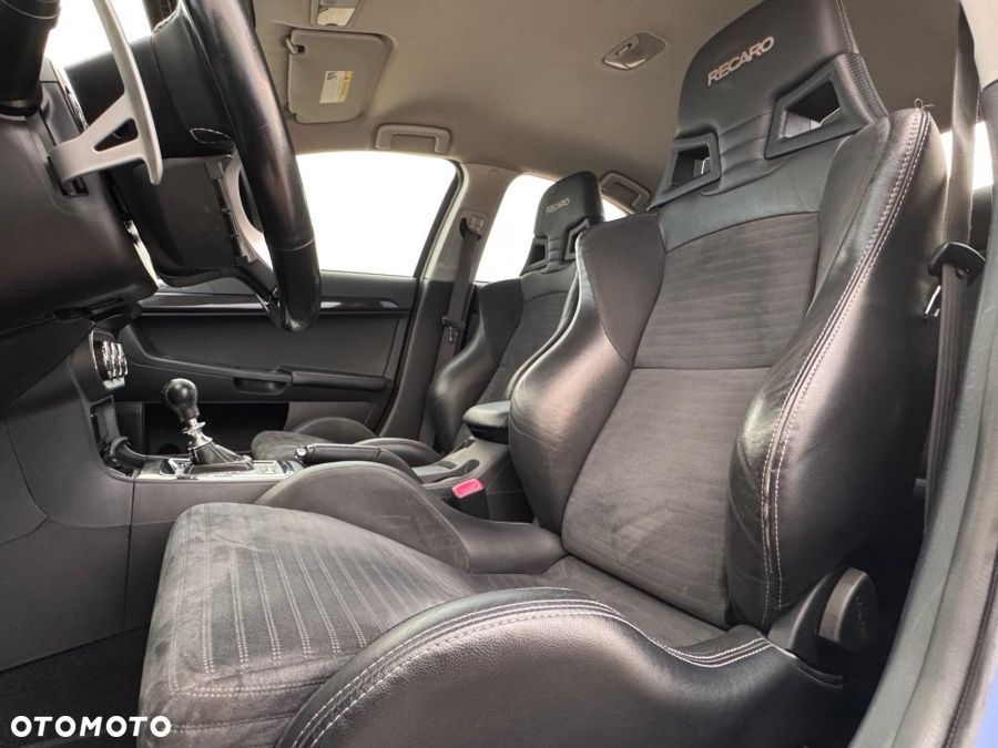 Mitsubishi Lancer Evolution - 15