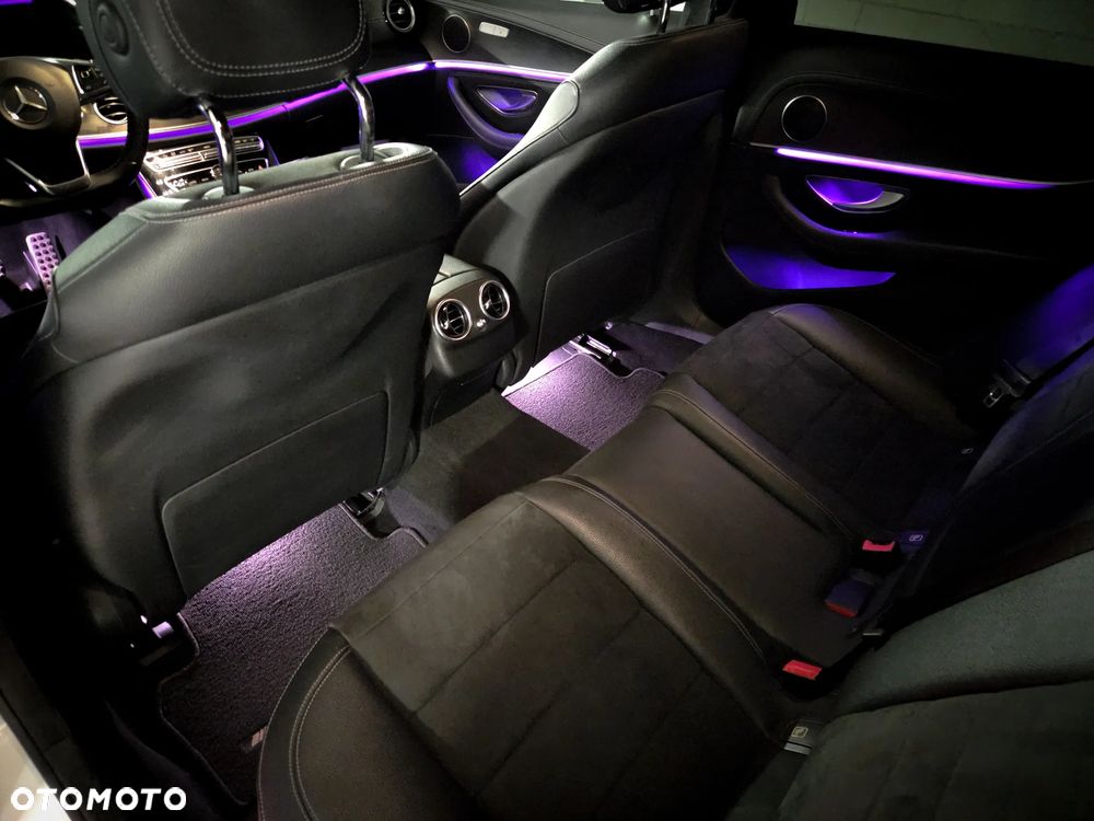 Mercedes-Benz Klasa E 220 d 9G-TRONIC - 13