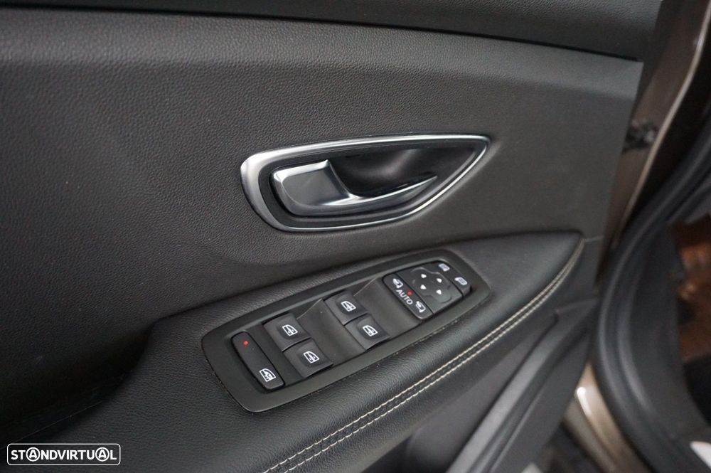 Renault Grand Scénic 1.5 dCi Intens Hybrid Assist SS - 22