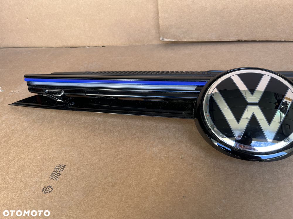 GRILL VW GOLF VIII LIFT R GTE ATRAPA ZDERZAKA PRZOD GOLF 8 GTE R LIFT 2026 - 3