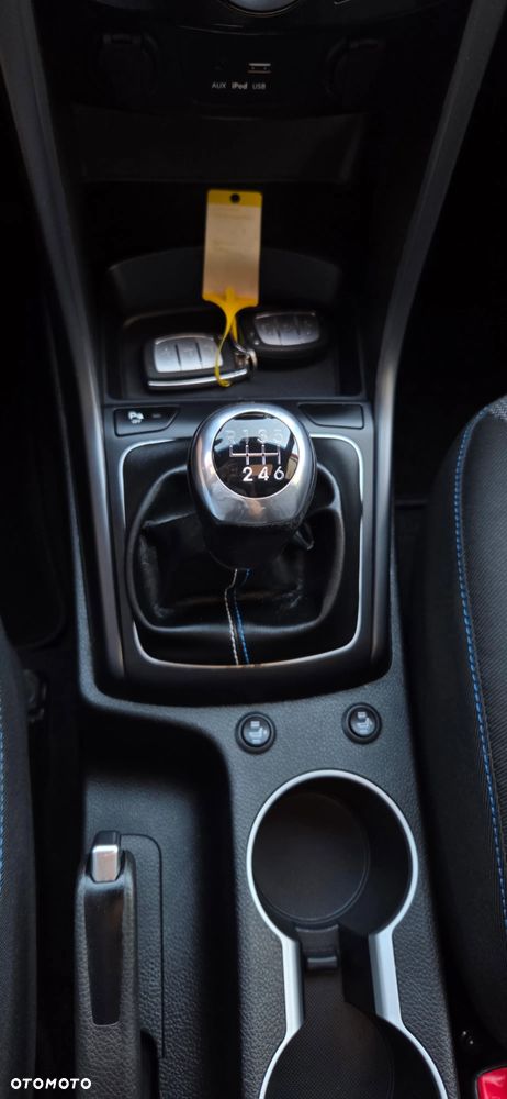 Hyundai i30 blue Kombi 1.6 GDi YES Gold - 29