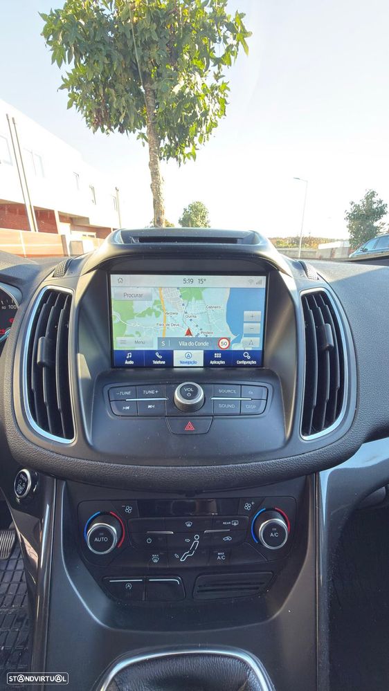 Ford C-Max 1.5 TDCi Titanium S/S - 11