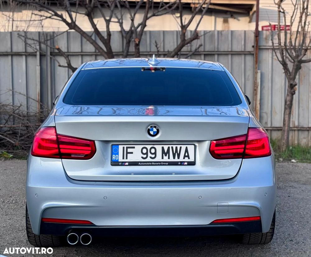 BMW Seria 3 320i Aut. M Sport - 11