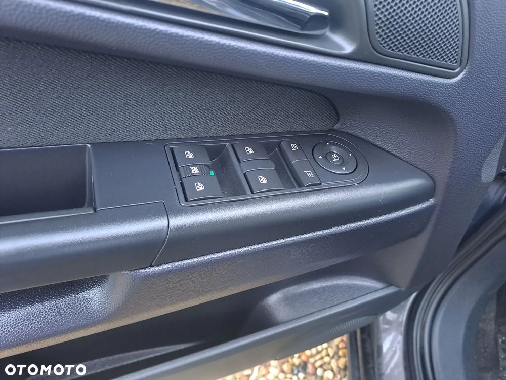 Opel Zafira 1.8 Family Plus - 12