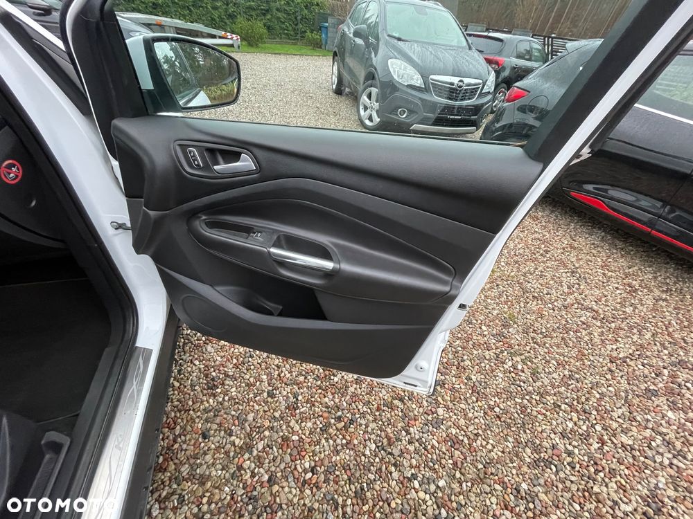 Ford Kuga 1.5 EcoBoost FWD Trend ASS - 14