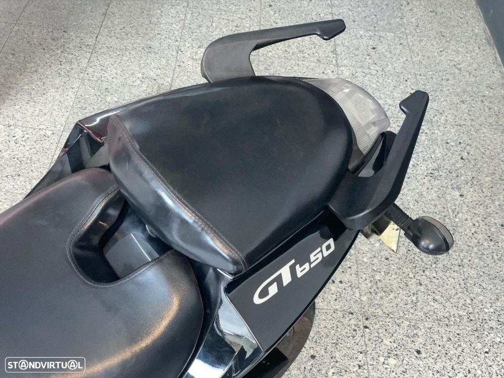 Hyosung GT 650 EFI V-TWIN - 5