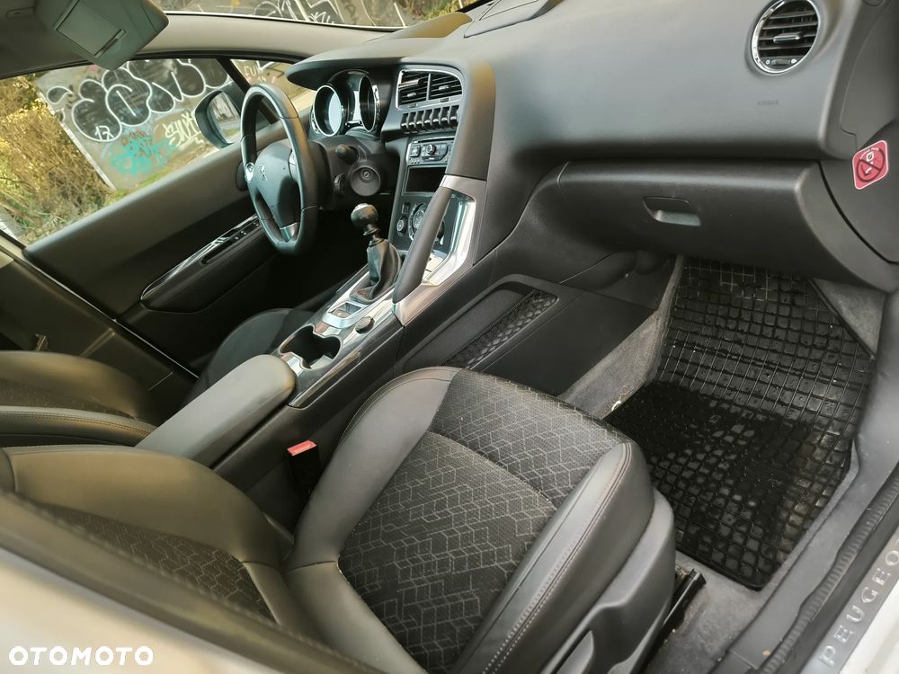 Peugeot 3008 - 31