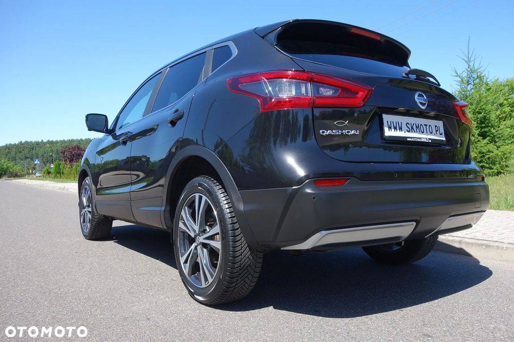 Nissan Qashqai 1.6 DIG-T N-Connecta - 16