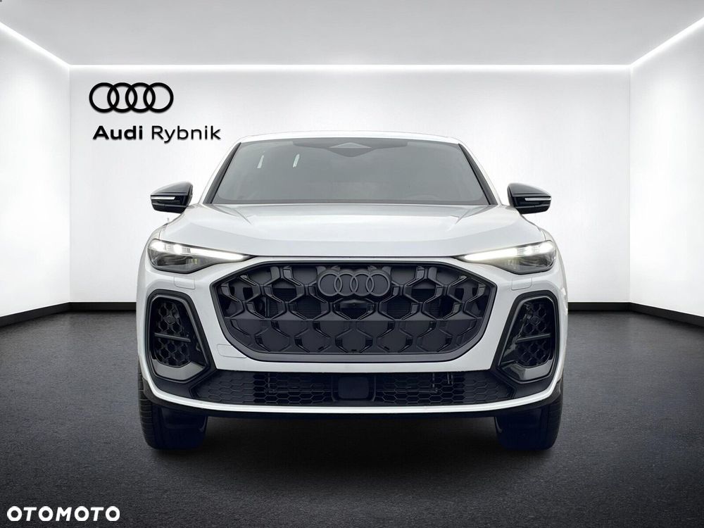 Audi Q5 Sportback - 8