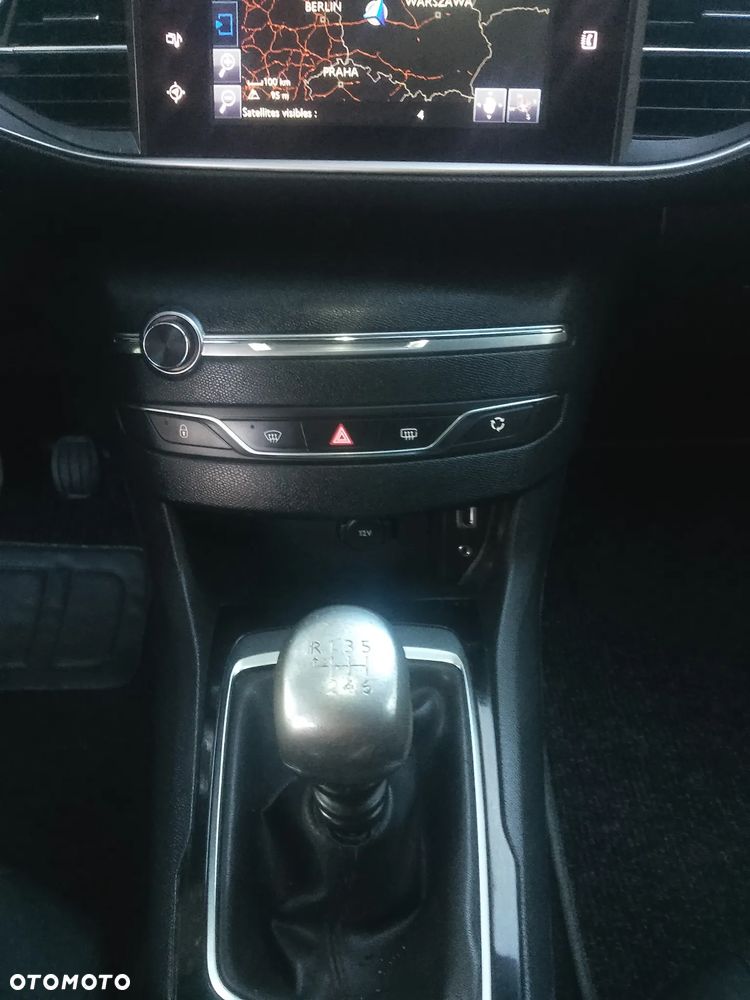 Peugeot 308 e-HDi 115 Stop & Start Allure - 12