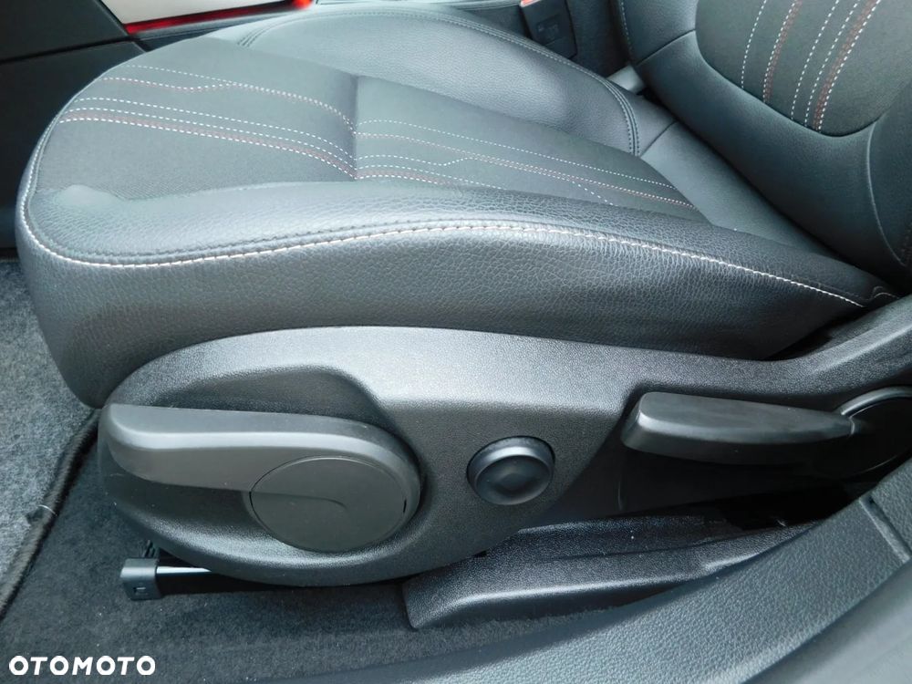 Opel Astra 1.4 Turbo Innovation - 20