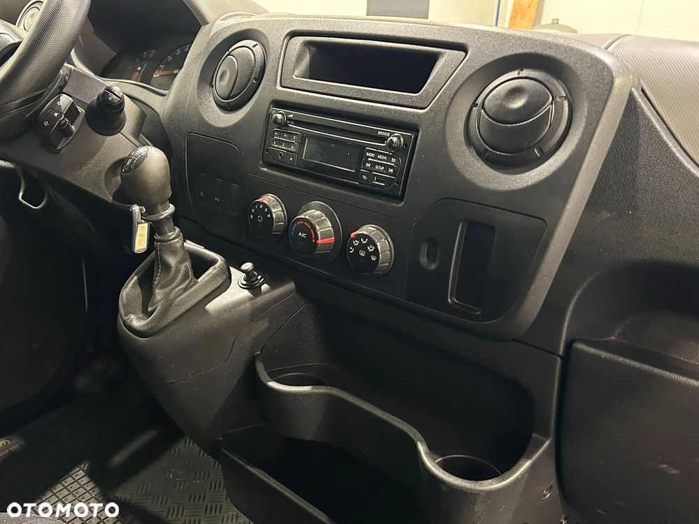 Opel MOVANO - 16