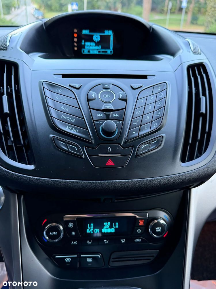 Ford Kuga - 26