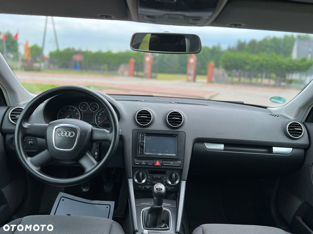 Audi A3 Sportback - 13