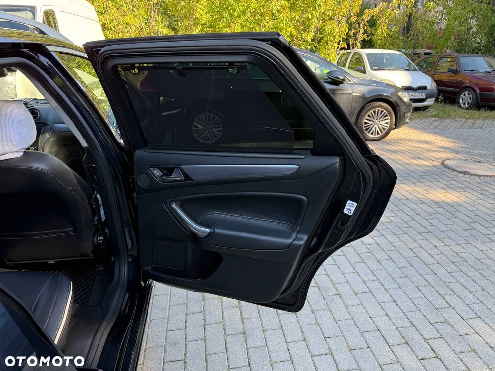 Ford Mondeo - 20