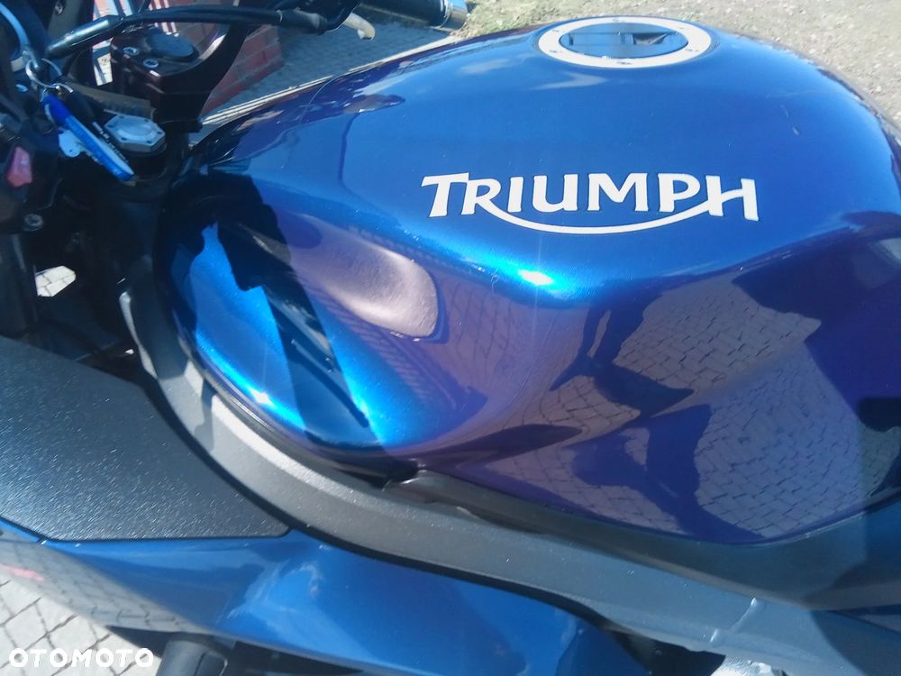 Triumph Sprint - 16