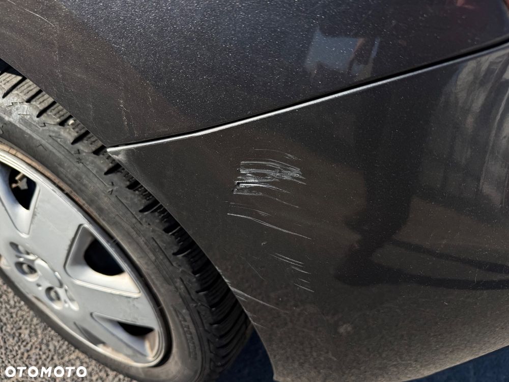 Toyota Auris 2.0 D-4D Edition - 9