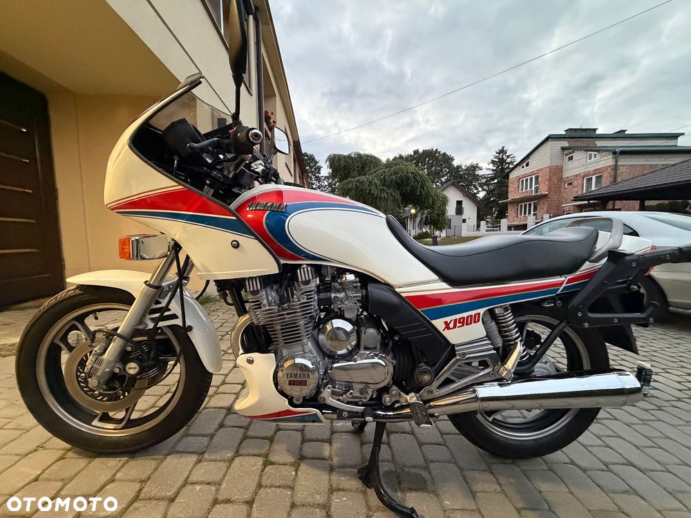 Yamaha XJ - 2