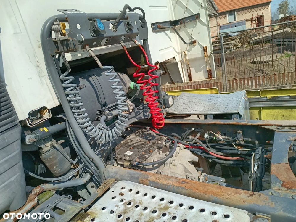 Volvo FH 13 460 AUTOMAT STANDARD MAŁY PRZEBIEG - 24