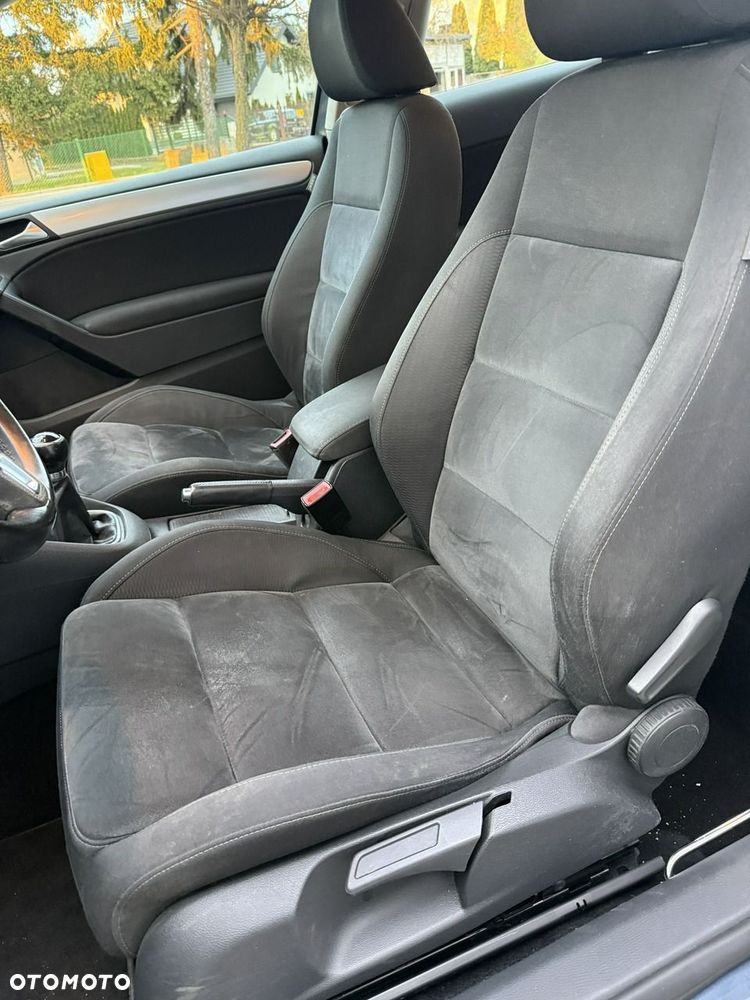 Volkswagen Golf - 5