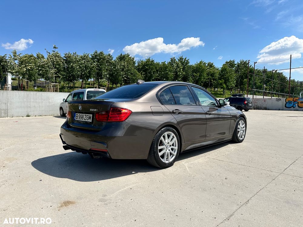 BMW Seria 3 328i Aut. Modern Line - 4