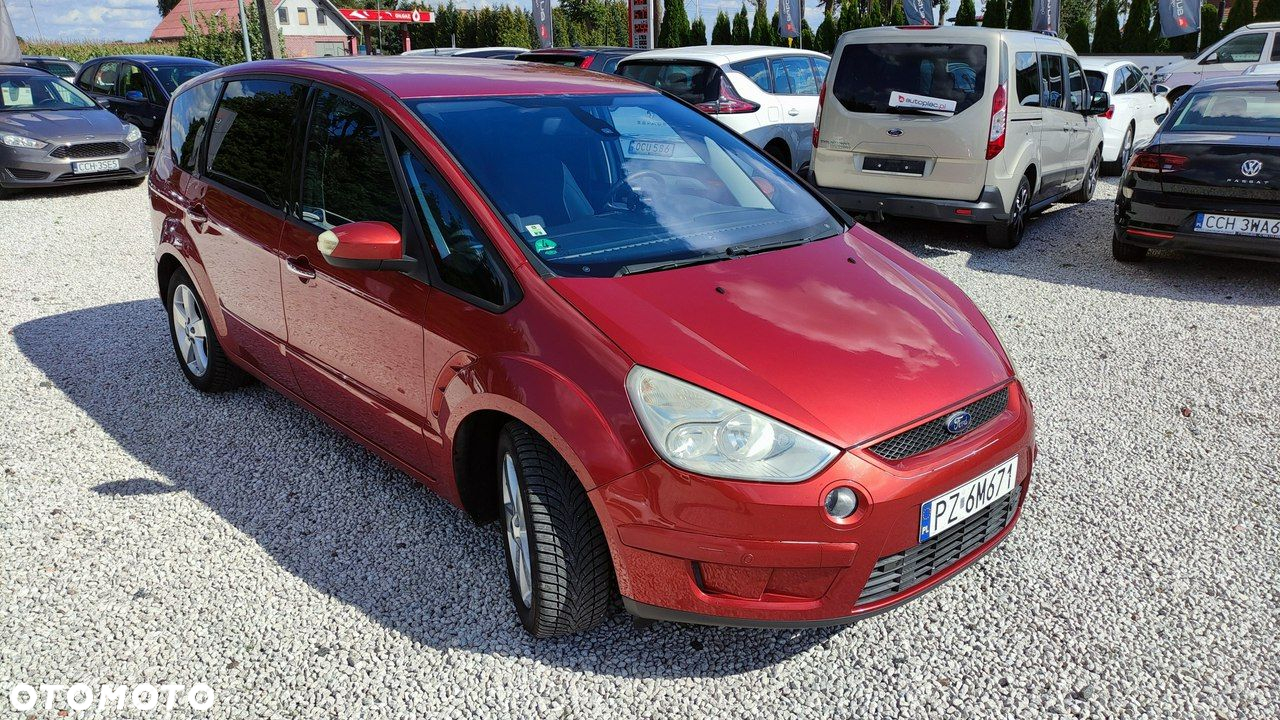 Ford S-Max - 10
