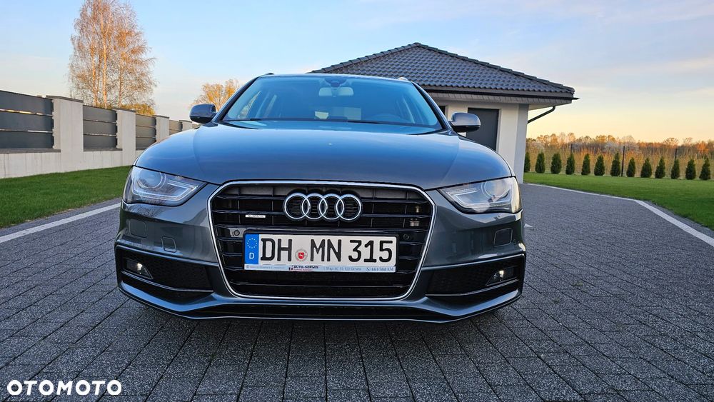 Audi A4 Avant 2.0 TDI DPF clean diesel quattro S tronic S line Sportpaket - 3