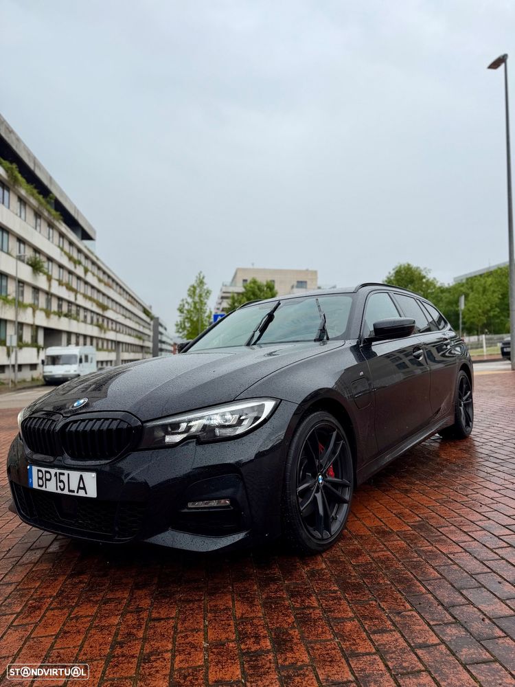 BMW 330 e xDrive Aut. M Sport - 1