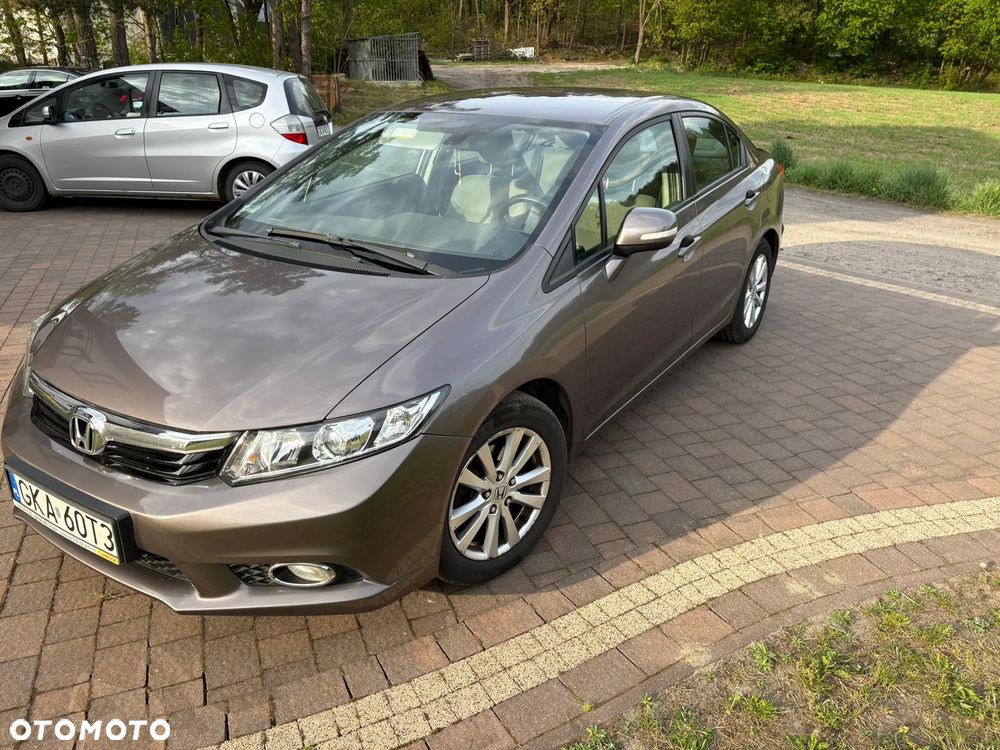 Honda Civic 1.8 Comfort - 3