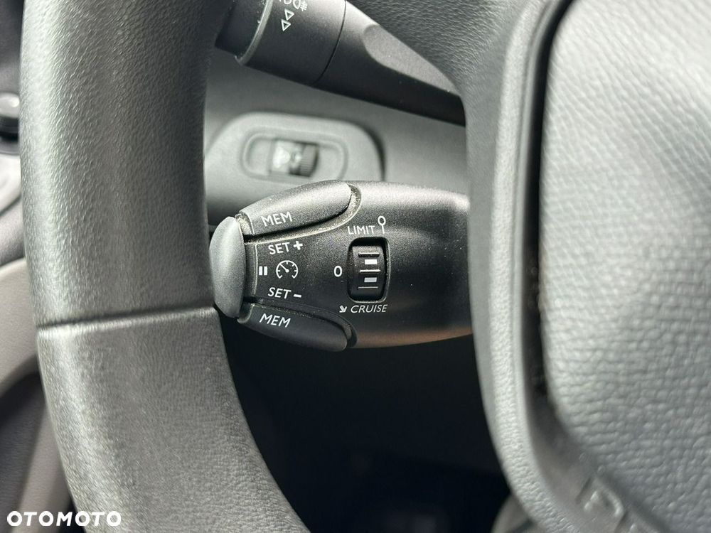 Peugeot Rifter - 22