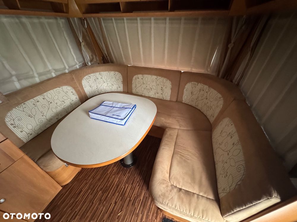 Hymer-Eriba Nova gl 580 - 5