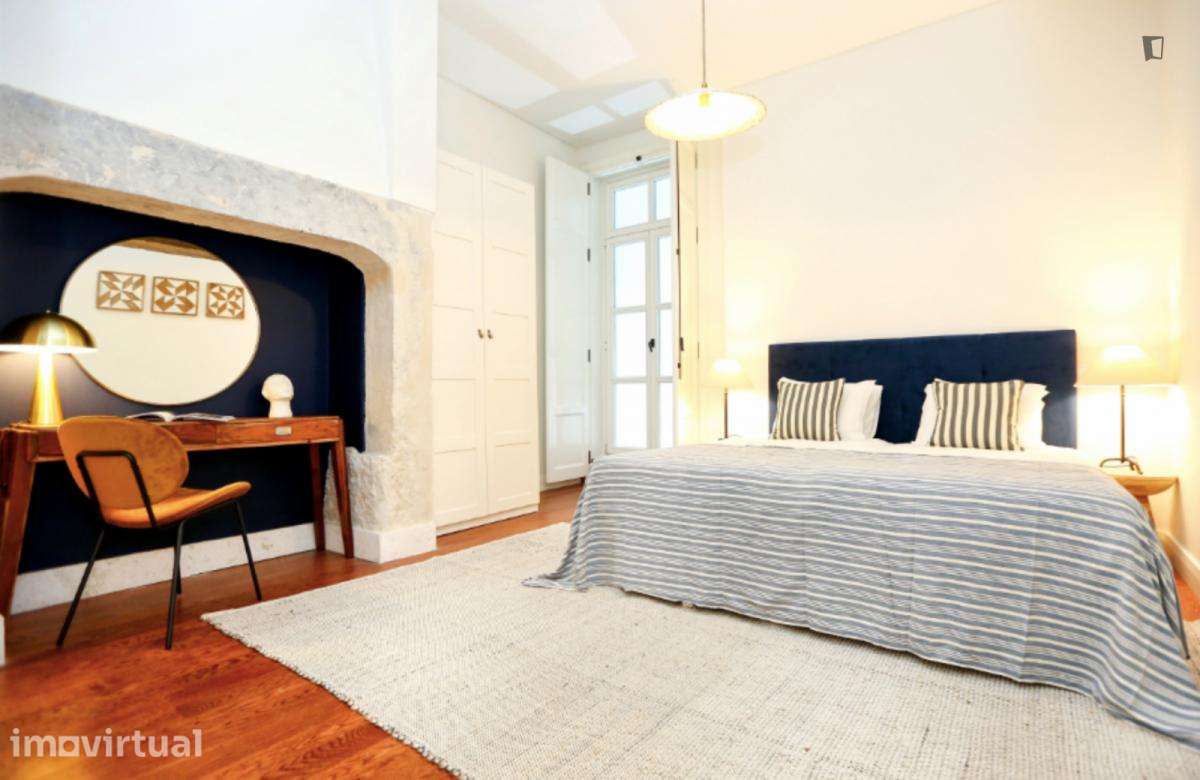 Apartamento com 2 quartos - localizado em Baixa Lisbon - Grande imagem: 2/13