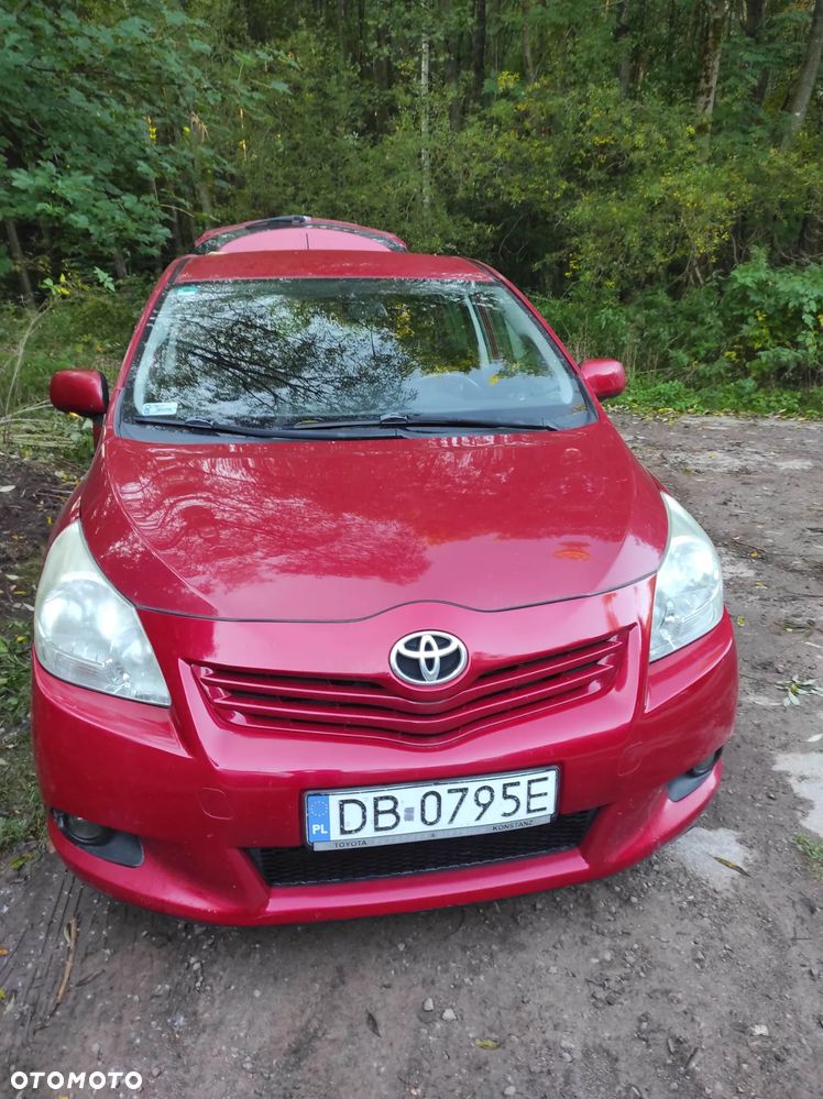 Toyota Verso - 3