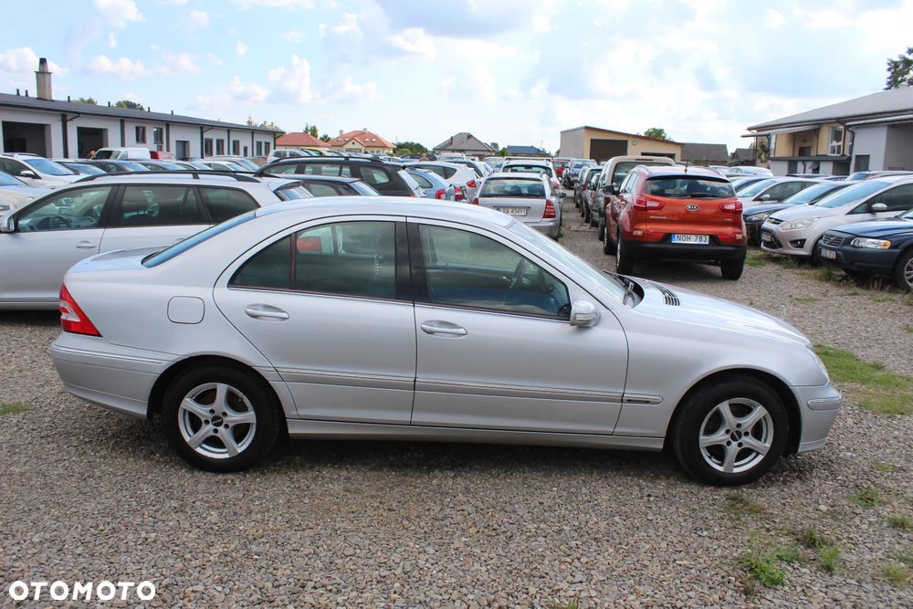 Mercedes-Benz Klasa C - 11