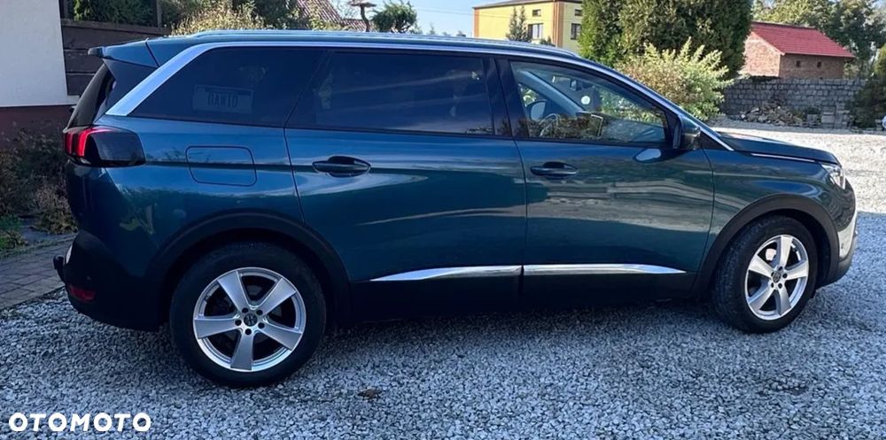 Peugeot 5008 2019 photo 4