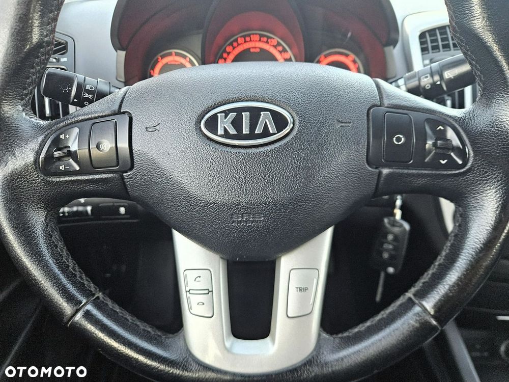Kia Ceed 1.6 CRDi 90 ISG Spirit - 26