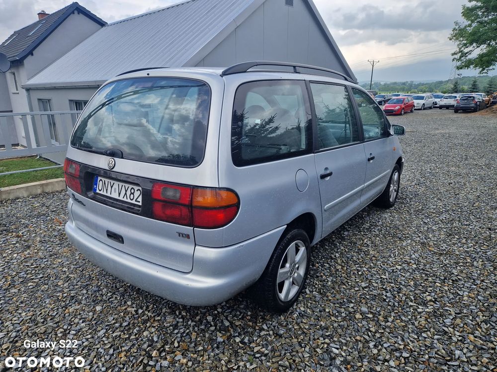 Volkswagen Sharan 1.9 TDI Comfortline - 5