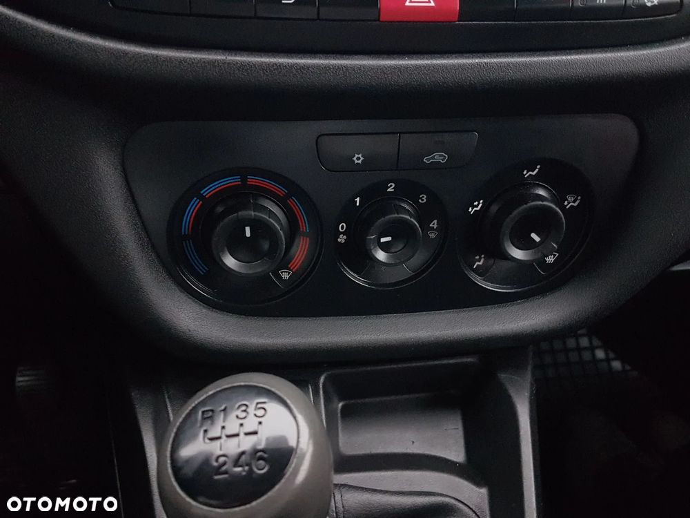 Fiat Doblo 1.6 Multijet 16V Easy - 19