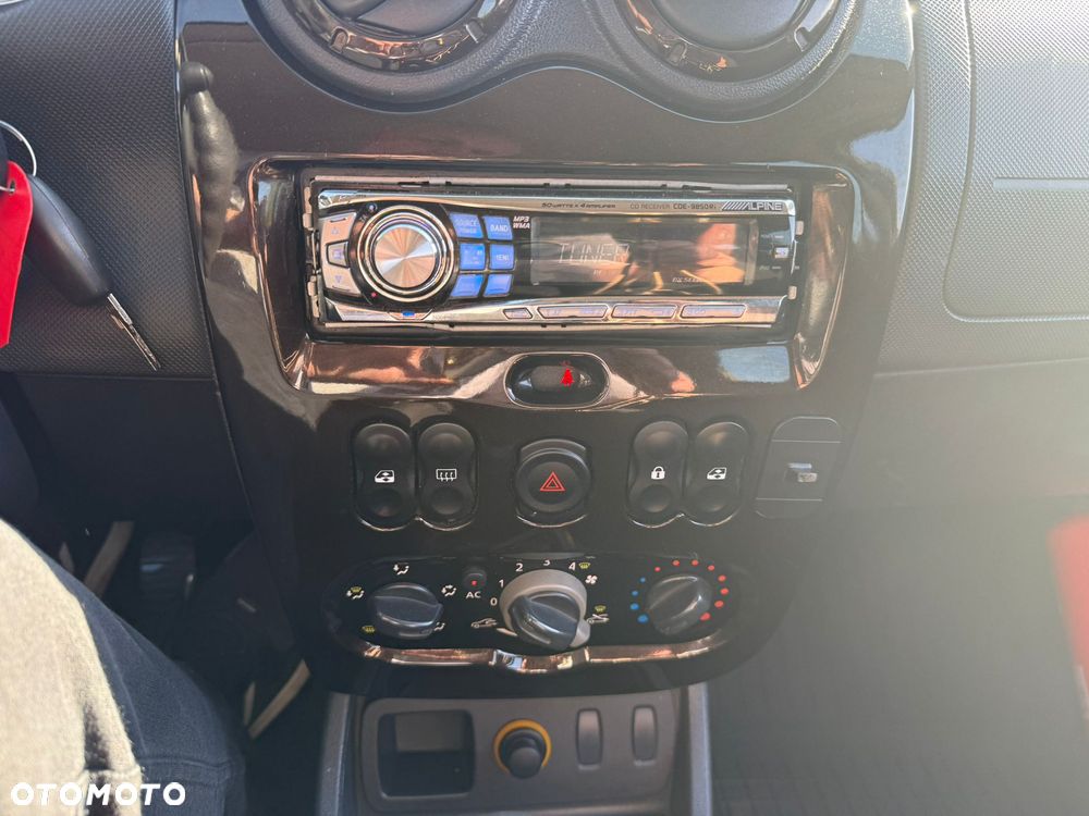 Dacia Duster 1.6 16V 4x2 - 13