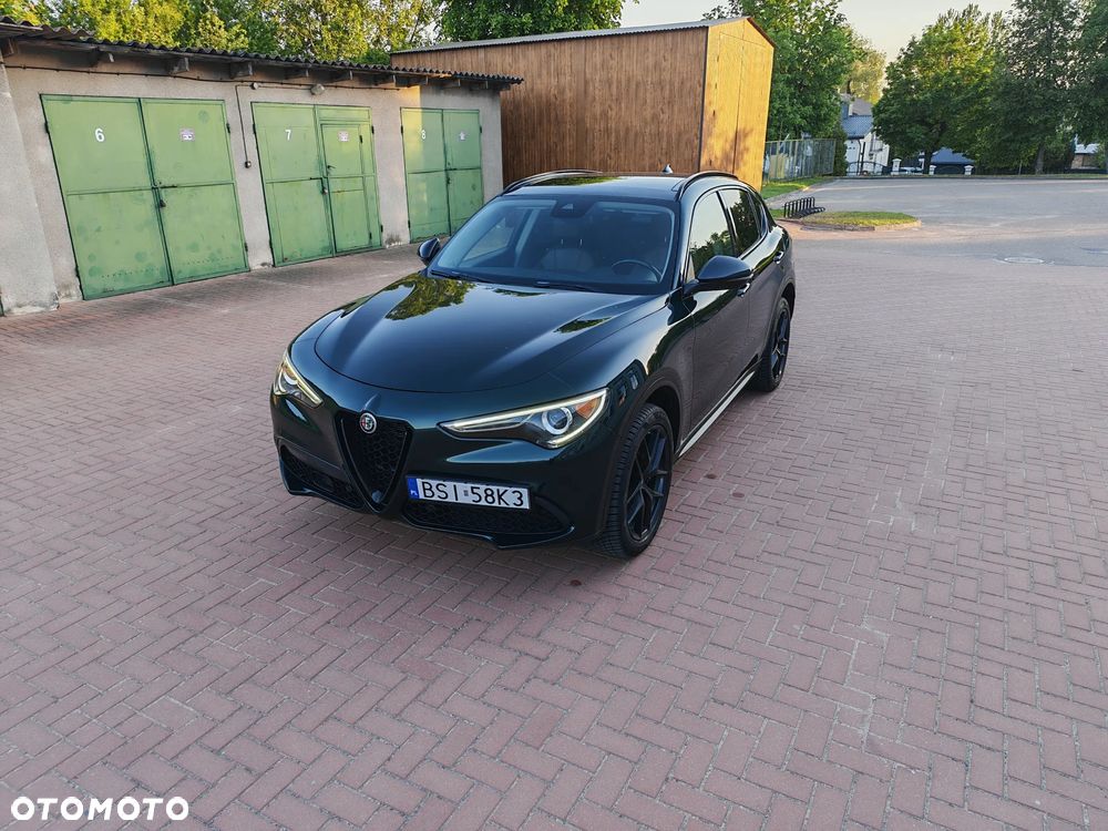 Alfa Romeo Stelvio - 3