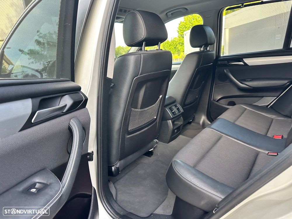BMW X3 20 d xDrive Auto - 25