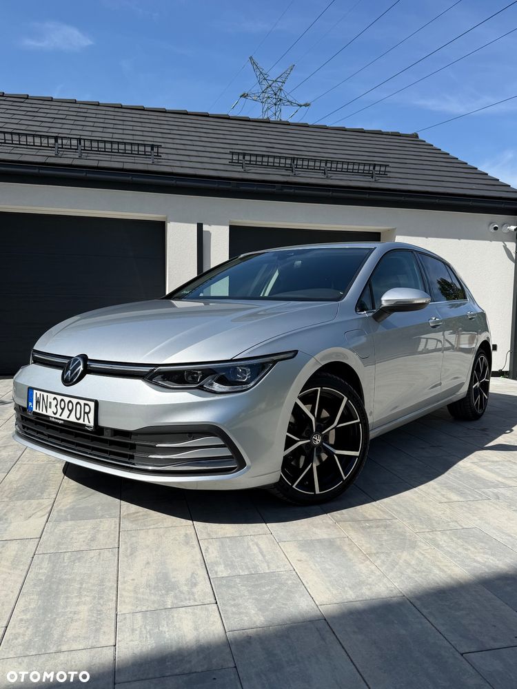 Volkswagen Golf 1.5 eTSI EVO Style DSG - 2