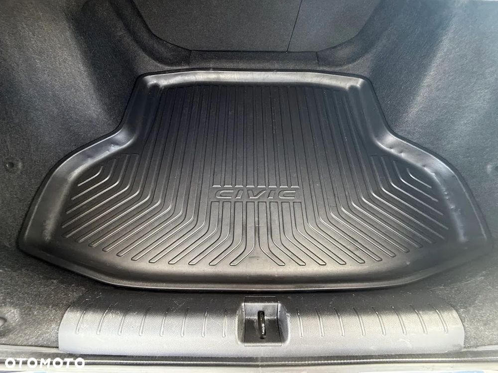 Honda Civic 1.5 T Executive - 23