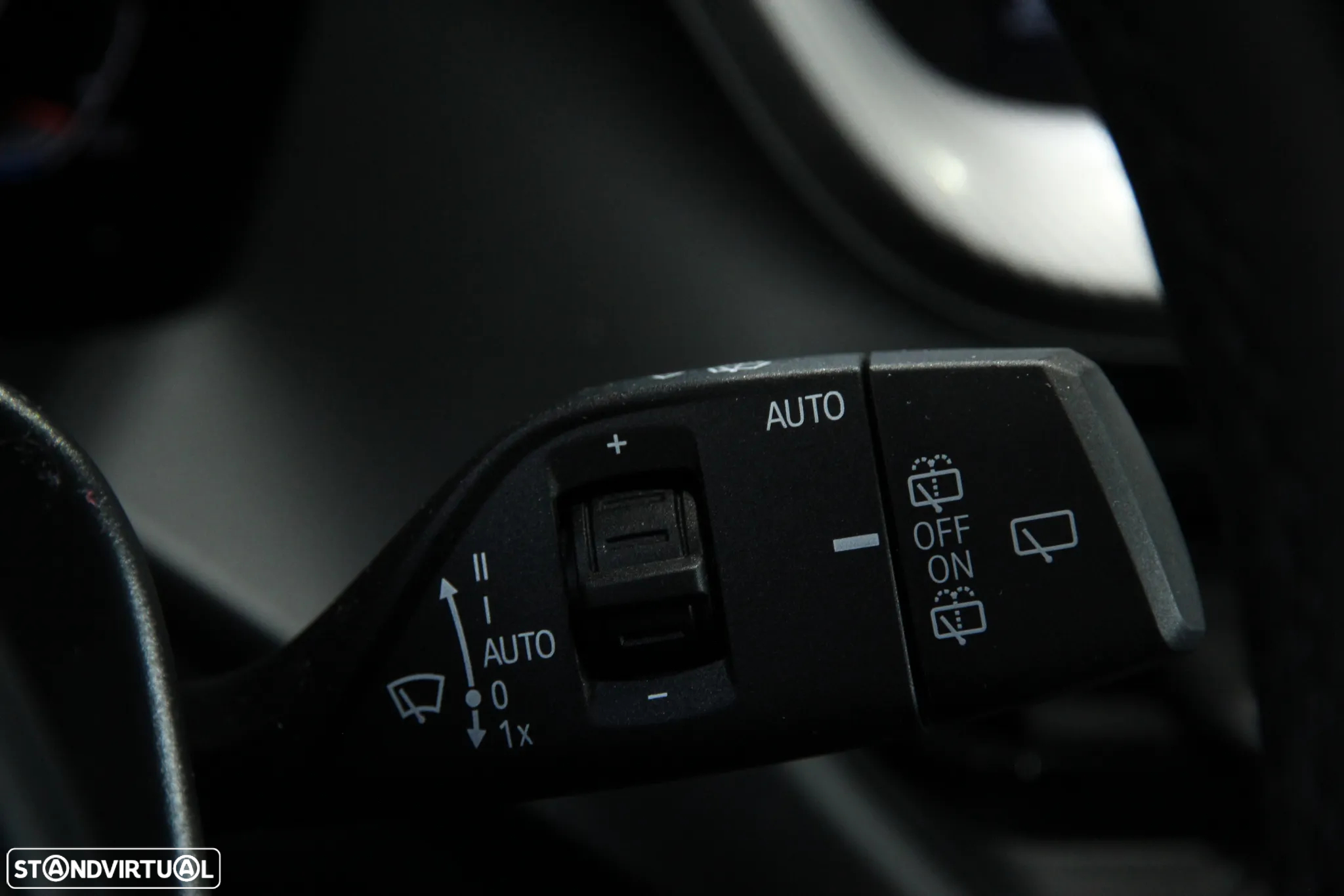 BMW 116 d Pack Desportivo M - 18