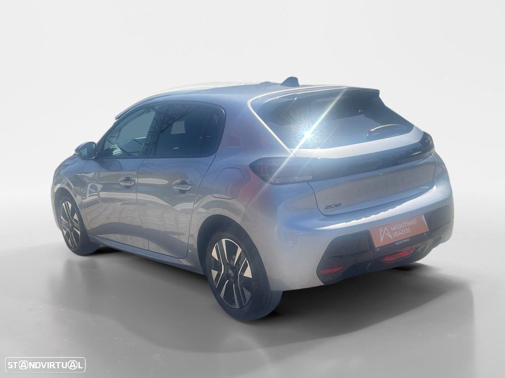 Peugeot 208 1.2 PureTech Allure - 3