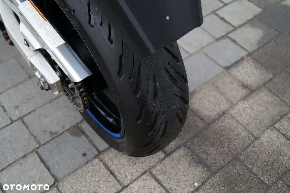 Suzuki Bandit - 15