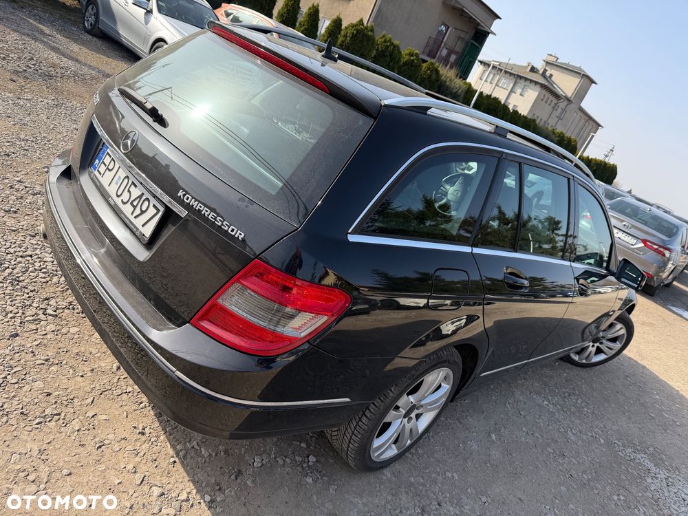 Mercedes-Benz Klasa C - 22