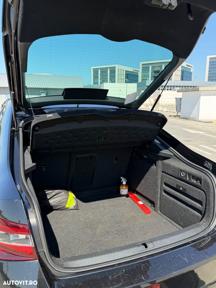 Skoda Superb 1.6 TDI DSG Active - 9