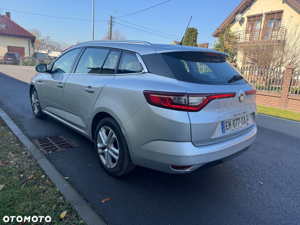 Renault Megane 1.5 dCi Limited EDC - 6