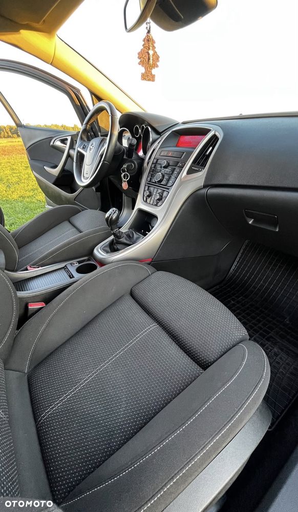 Opel Astra - 4